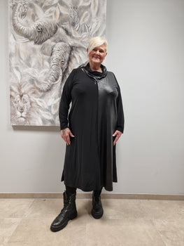 Kleid von CN-G in 4 Größen bis Größe 60 mit Lederlook einseitig