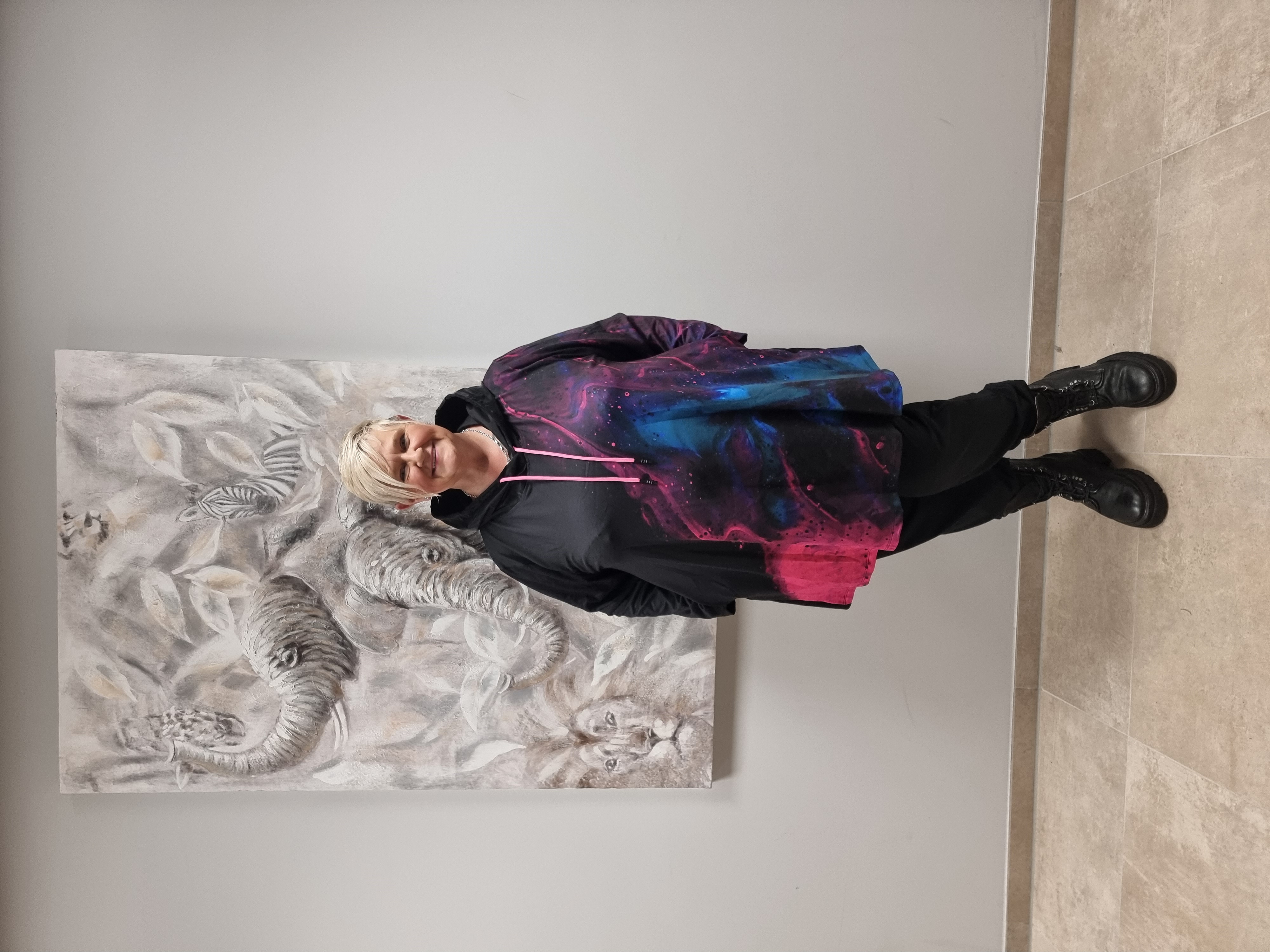 Hoodie mit Kapuze von CN-G in Schwarz bunt und ausgefallenem Design