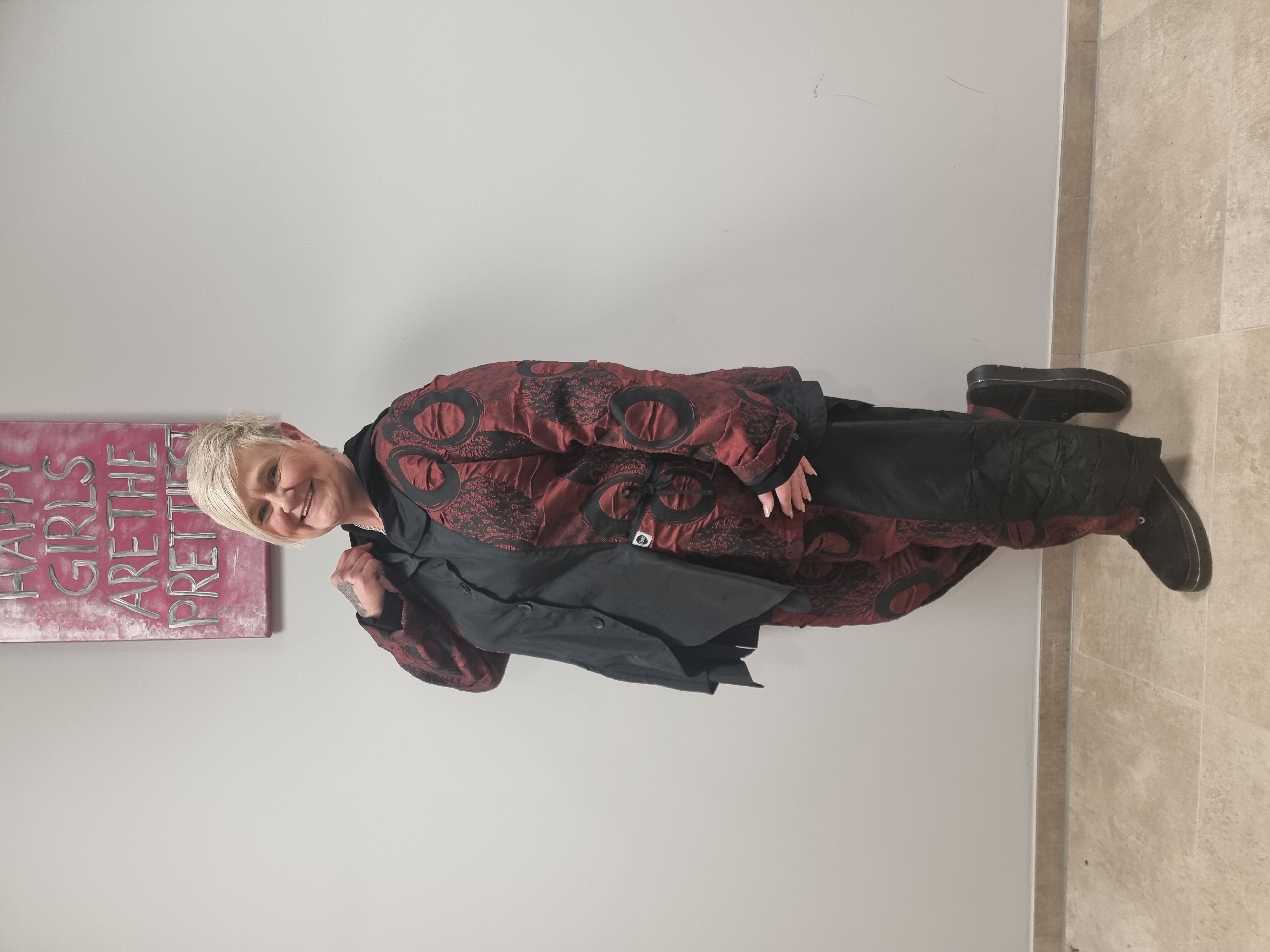 Hose von Mädchenglück in 2 Farben und 3 Größen passender Blazer auch im Shop