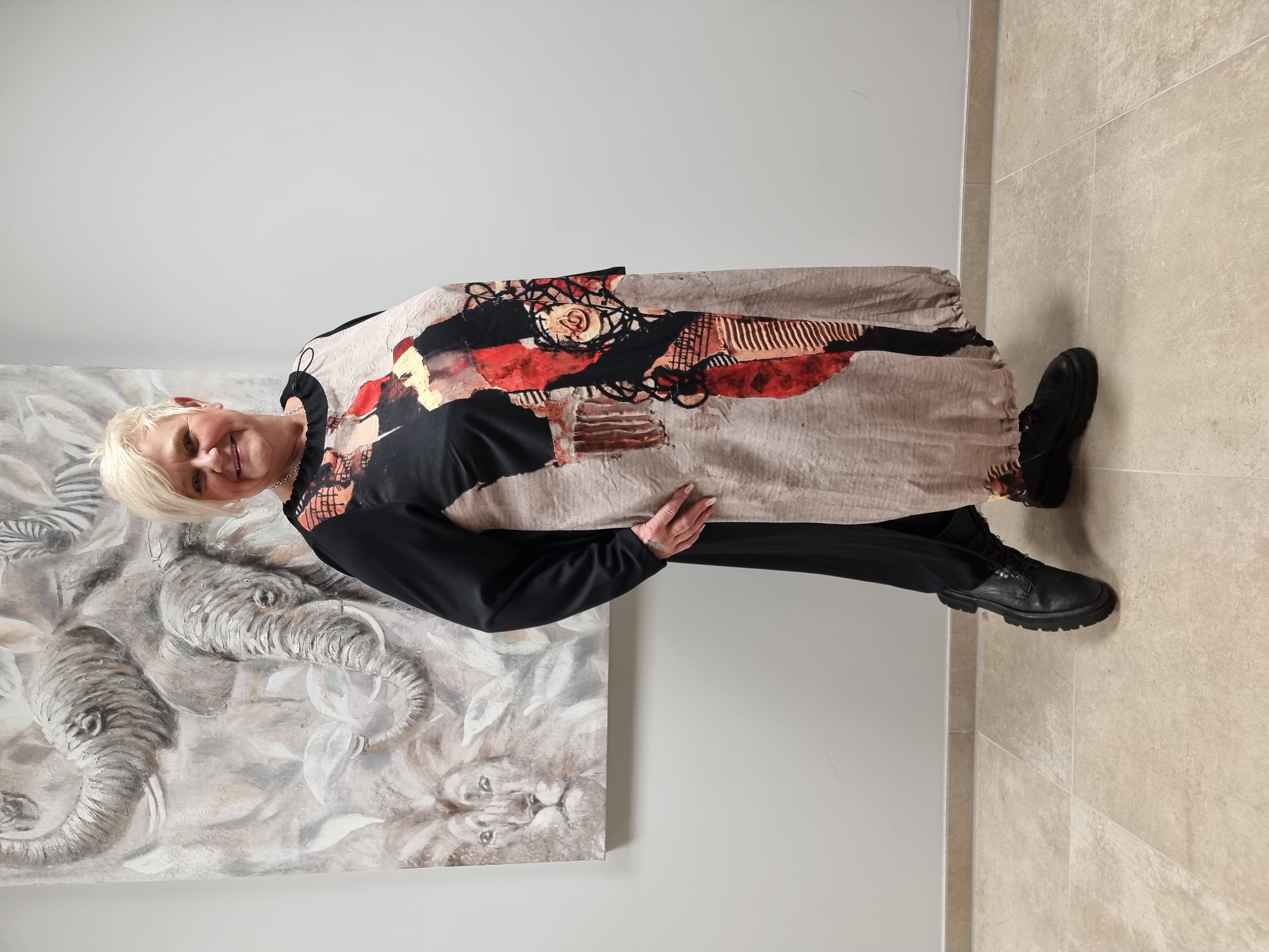 Kleid von CN-G in 4 Größe bis Größe 60/62