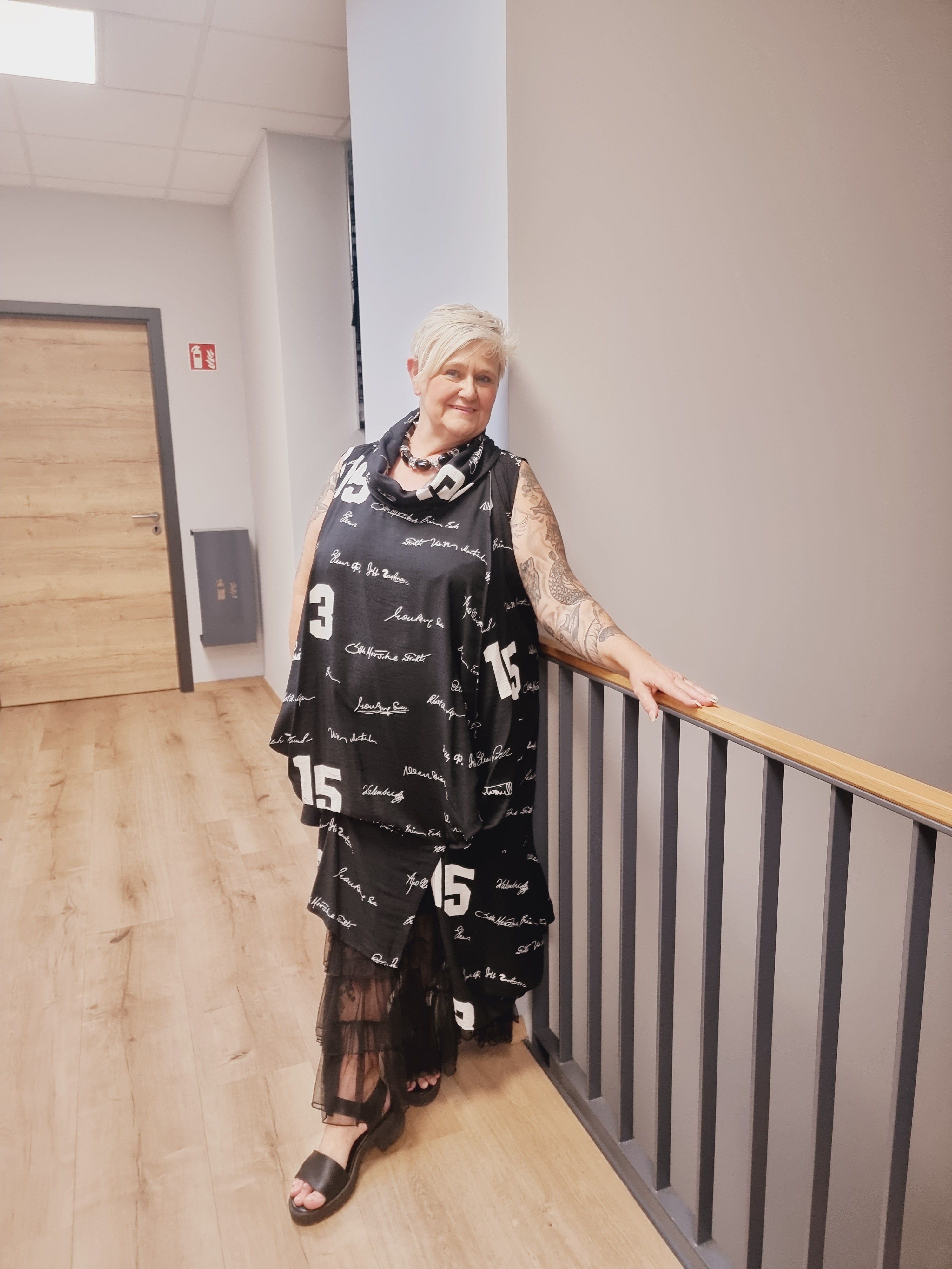 Kleid Longtunika von Mädchenglück in Schwarz Weiß und Rot Schwarz bis Gr 58/60