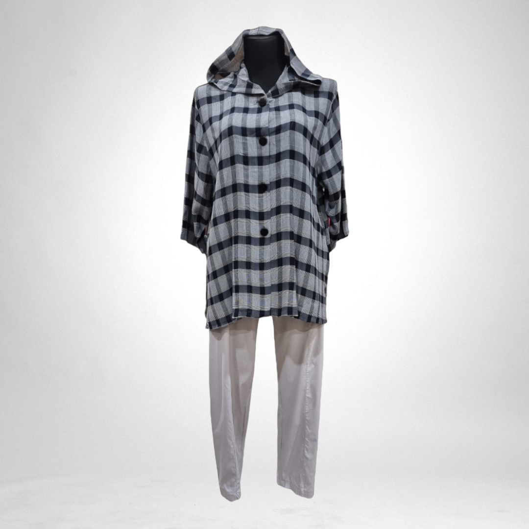 Bluse/ Jacke mit Kapuze in Blau und Pink  in Karomuster