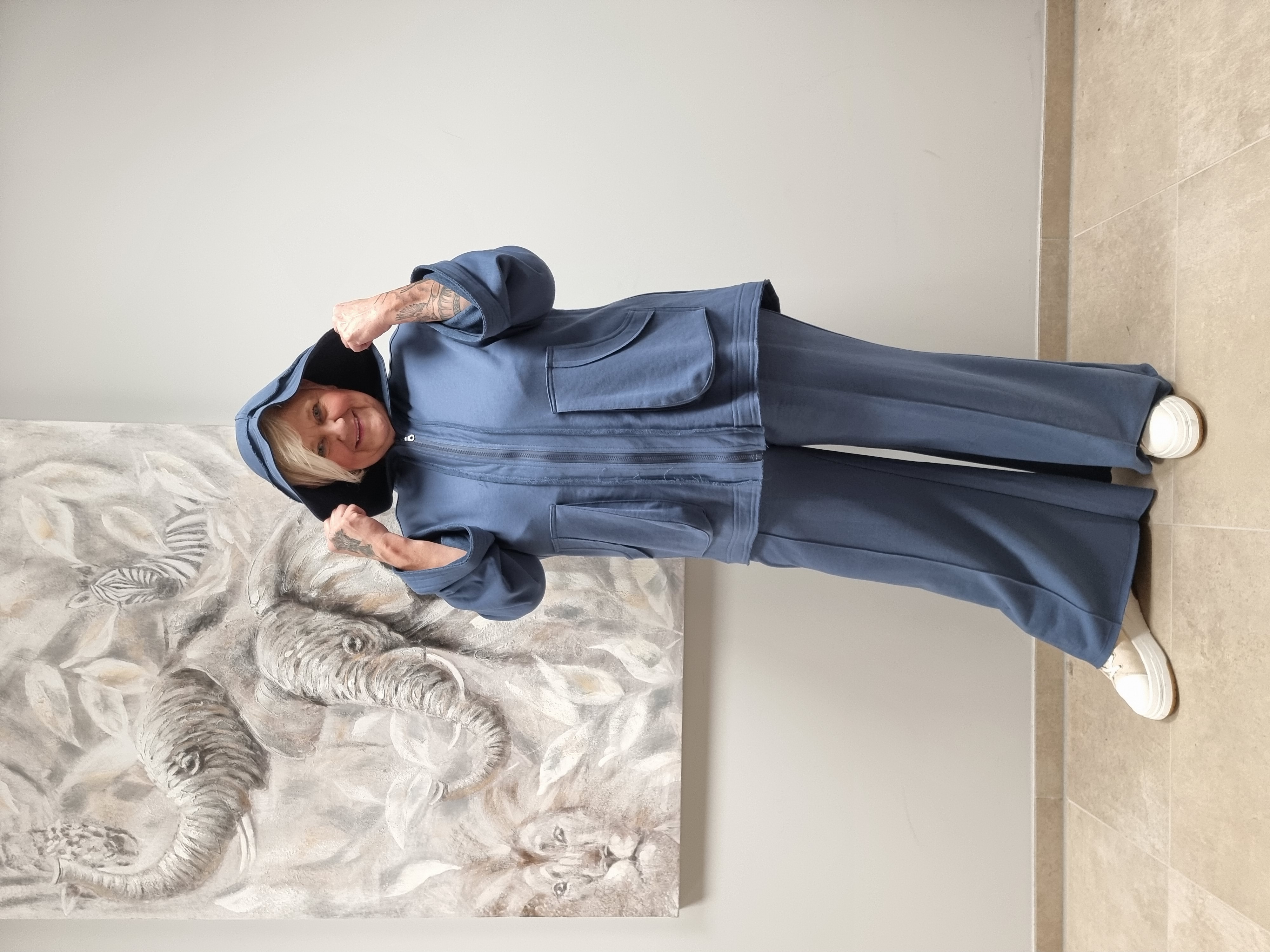Zweiteiler aus Sweat mit Jacke und Marlene Hose in 3 Farben bis Gr 58/60