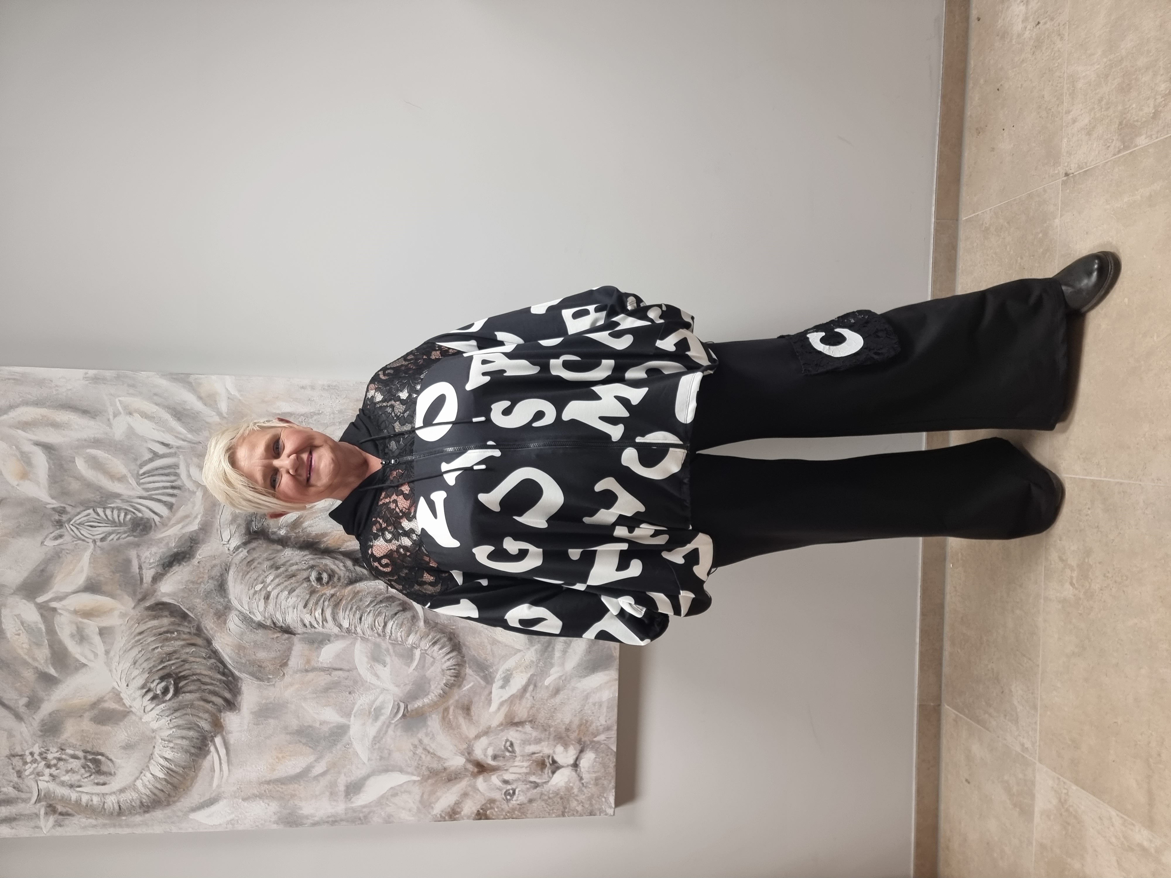 Zweiteiler mit Kapuzen Jacke und Hose in Schwarz Weiss Einheitsgröße bis Gr 62