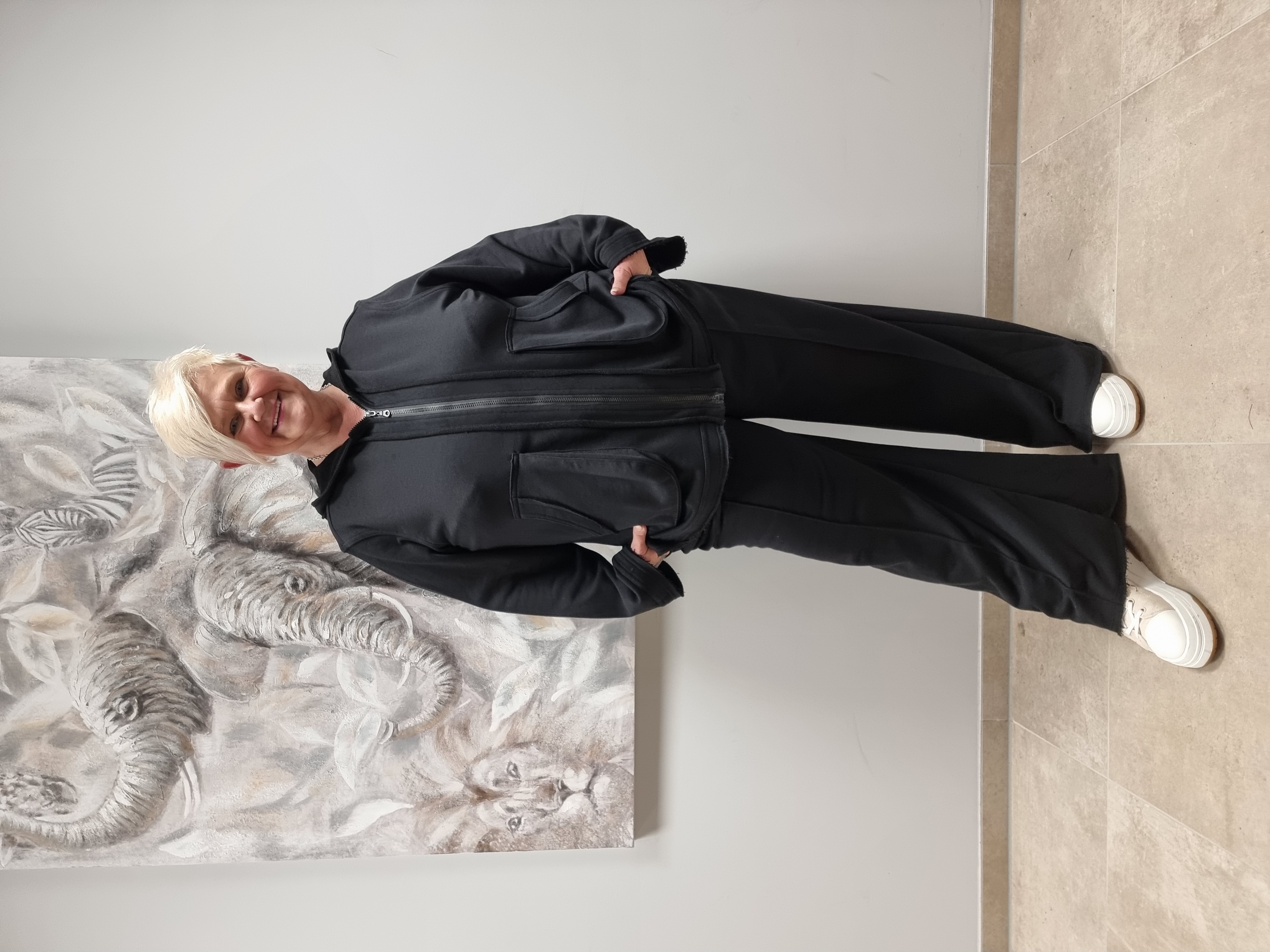 Zweiteiler aus Sweat mit Jacke und Marlene Hose in 3 Farben bis Gr 58/60