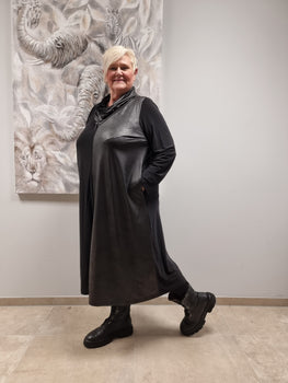Kleid von CN-G in 4 Größen bis Größe 60 mit Lederlook einseitig