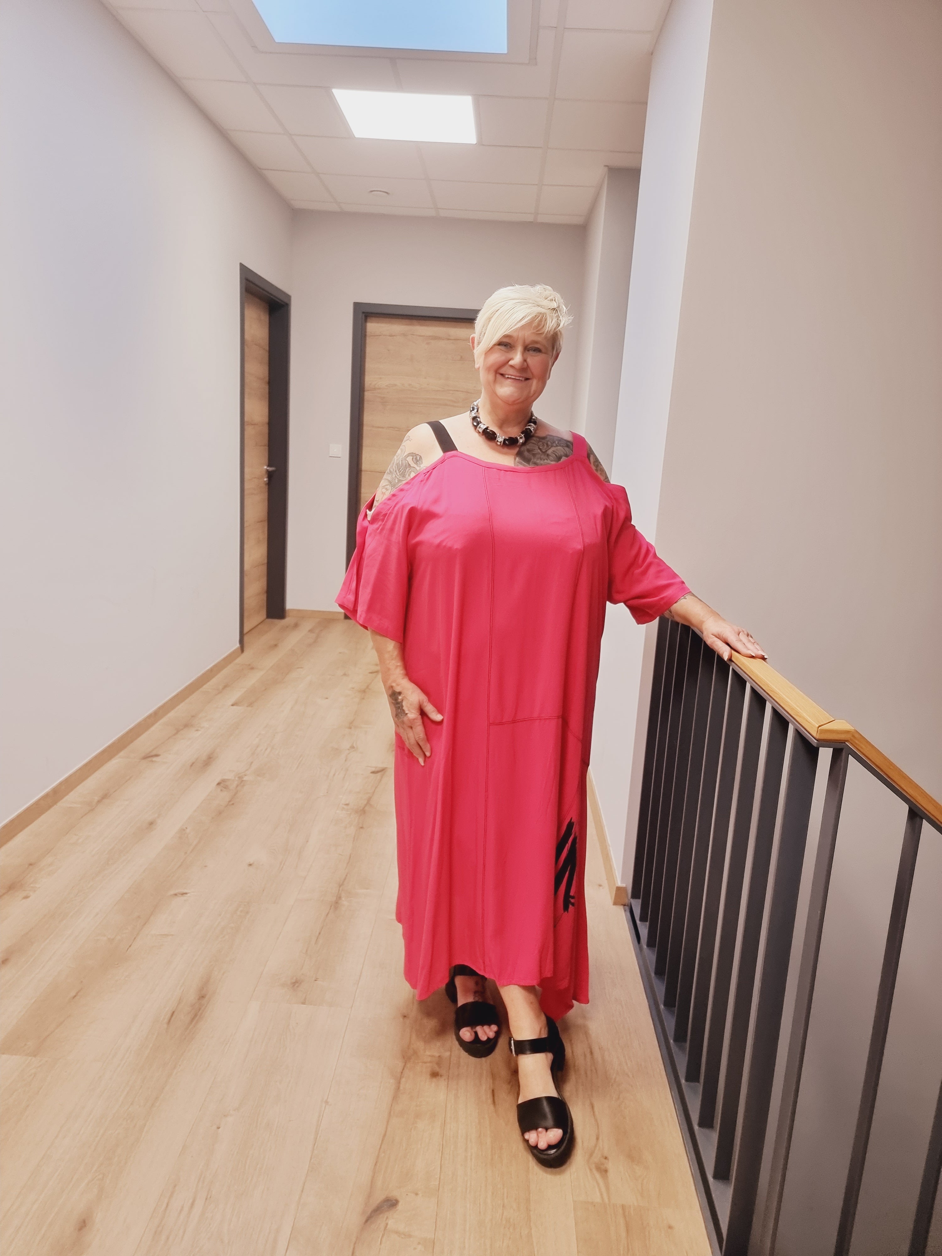 Kleid mit Cut Outs von CN-G in Pink bis Größe 62 