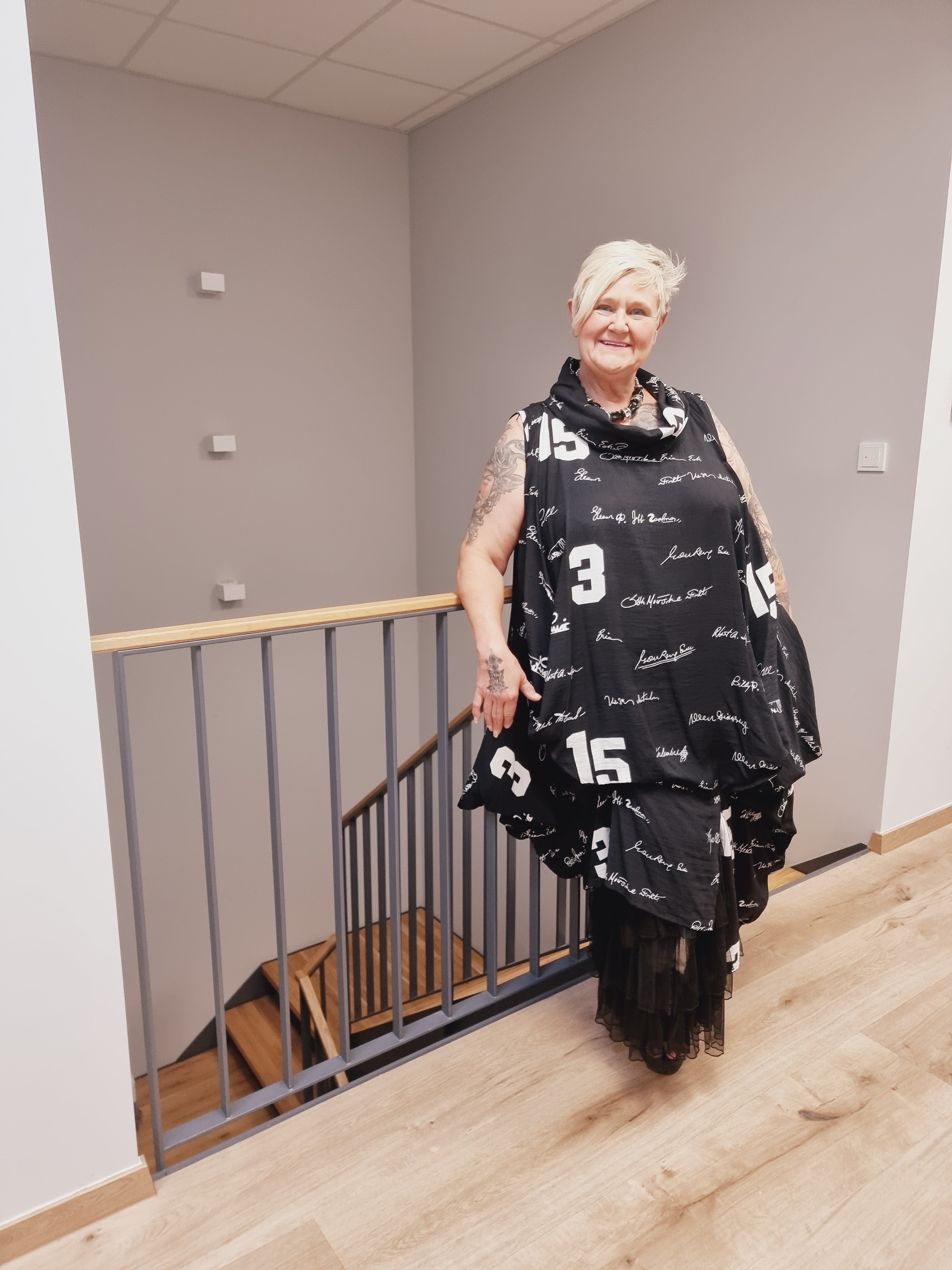 Kleid Longtunika von Mädchenglück in Schwarz Weiß und Rot Schwarz bis Gr 58/60