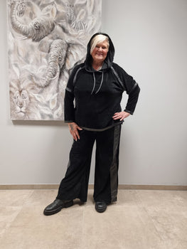 Zweiteiler aus Nicki mit Kapuzenhoodie und Marlene Hose  bis Gr 58/60