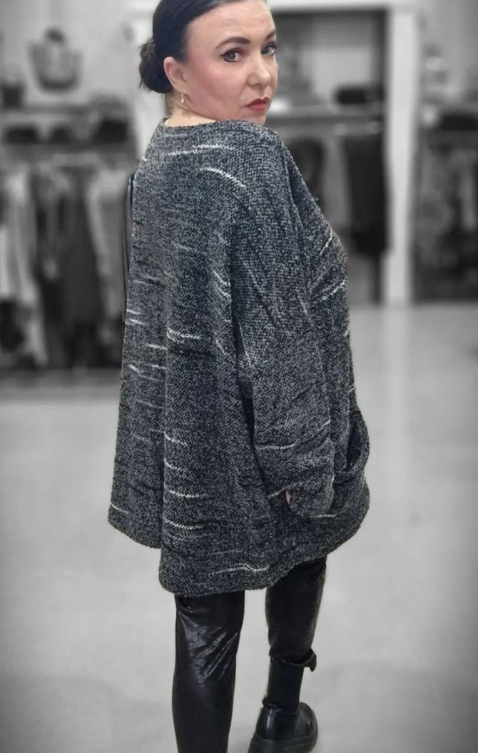 Mädchenglück Pullover in 2 Größen Grau Schwarz Weiß