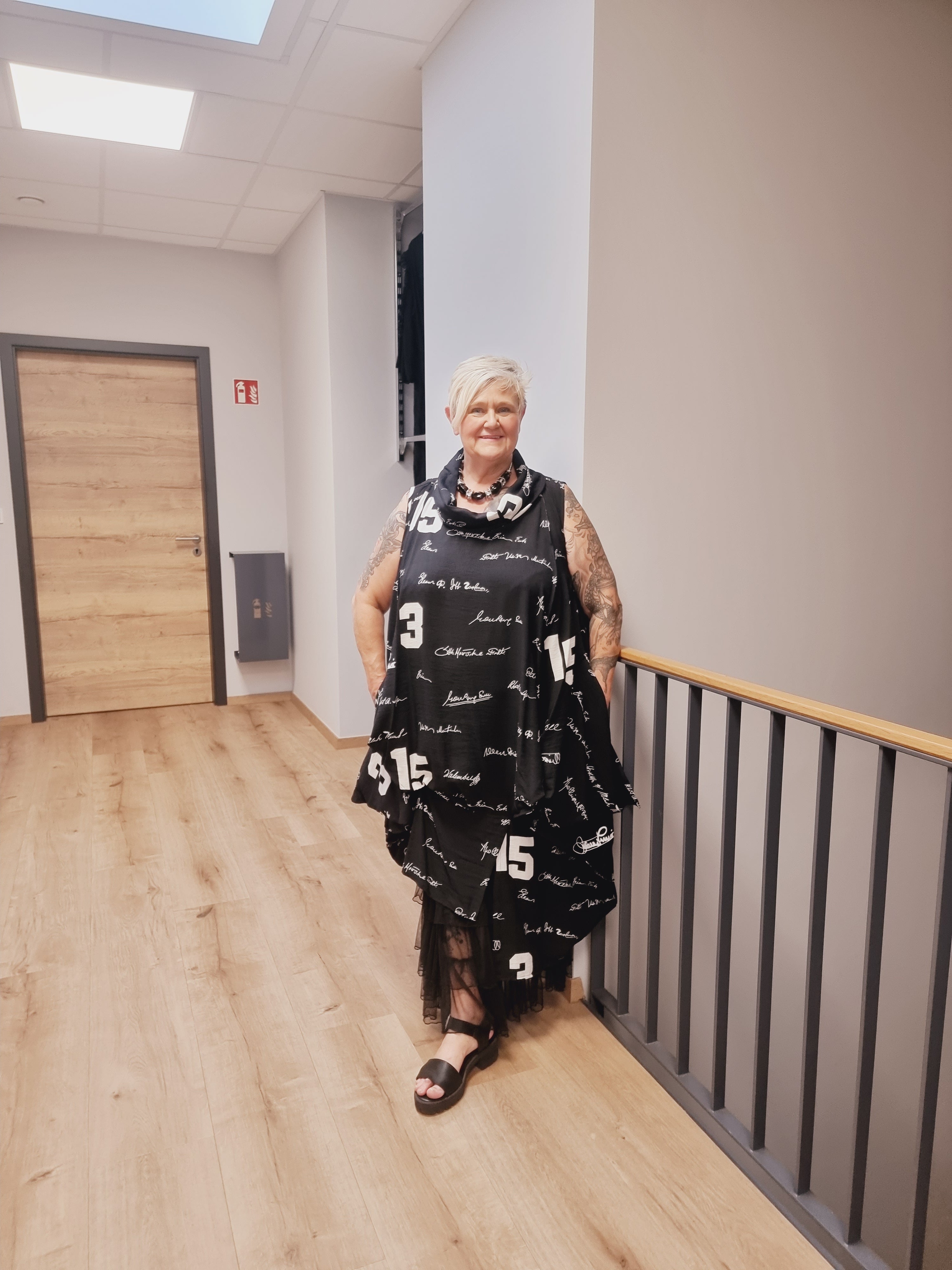 Kleid Longtunika von Mädchenglück in Schwarz Weiß und Rot Schwarz bis Gr 58/60