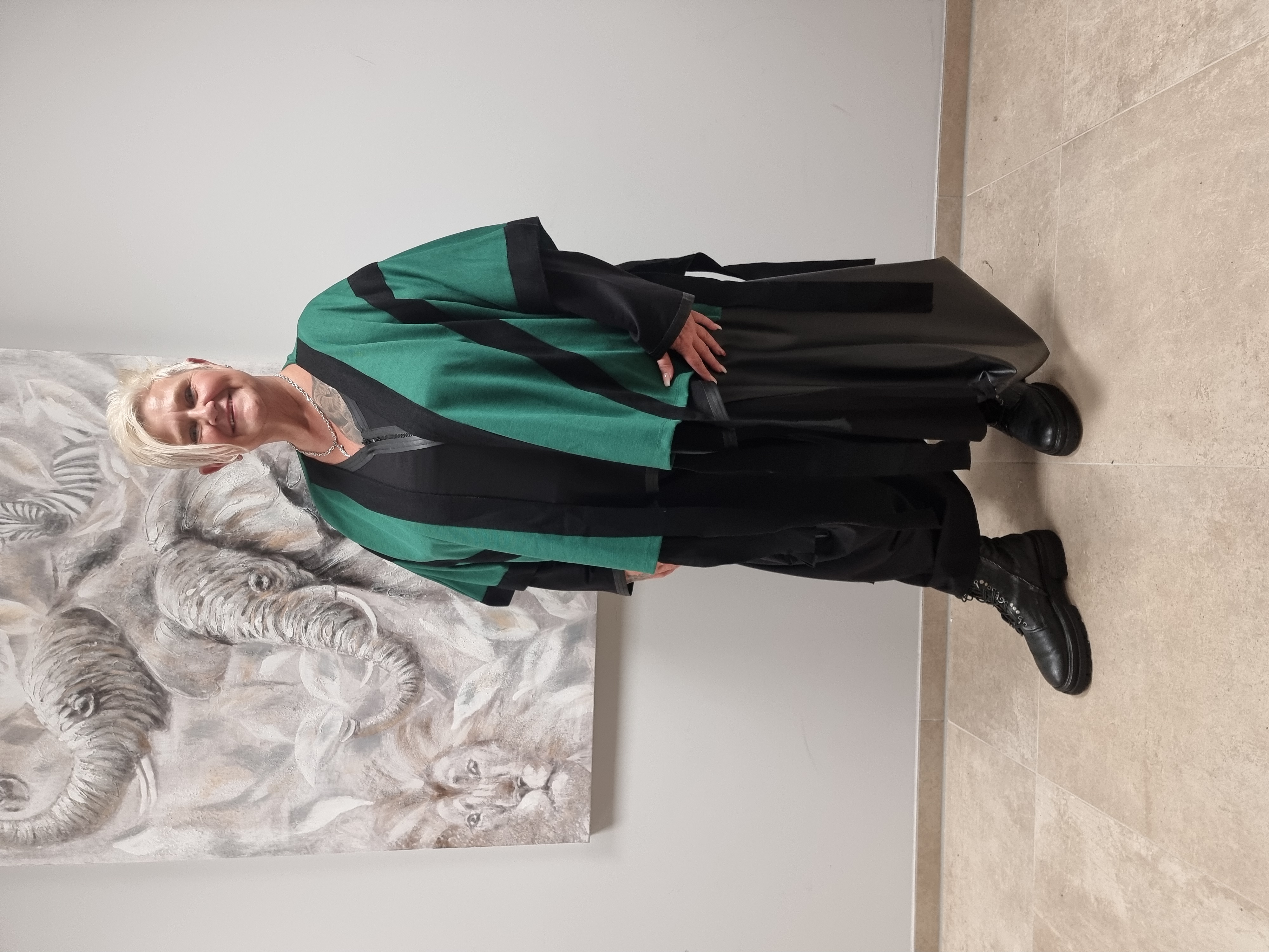 Strickjacke/ Überwurf von CN-G Einheitsgröße in 3 Größen Tragbar Gr 38/40 bis 64 +