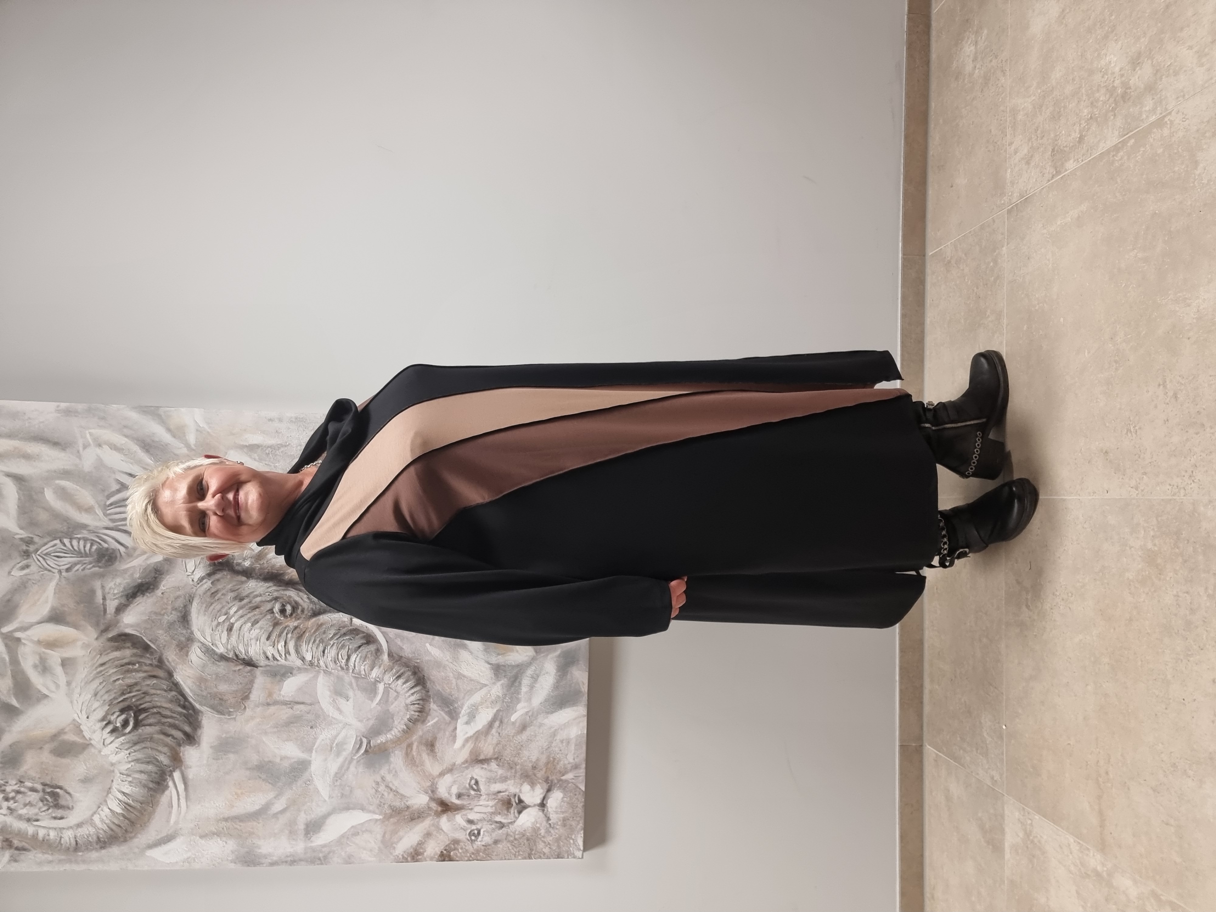 Kleid von CN-G in 4 Größen bis Größe 62 mit Overlock in Brauntönen