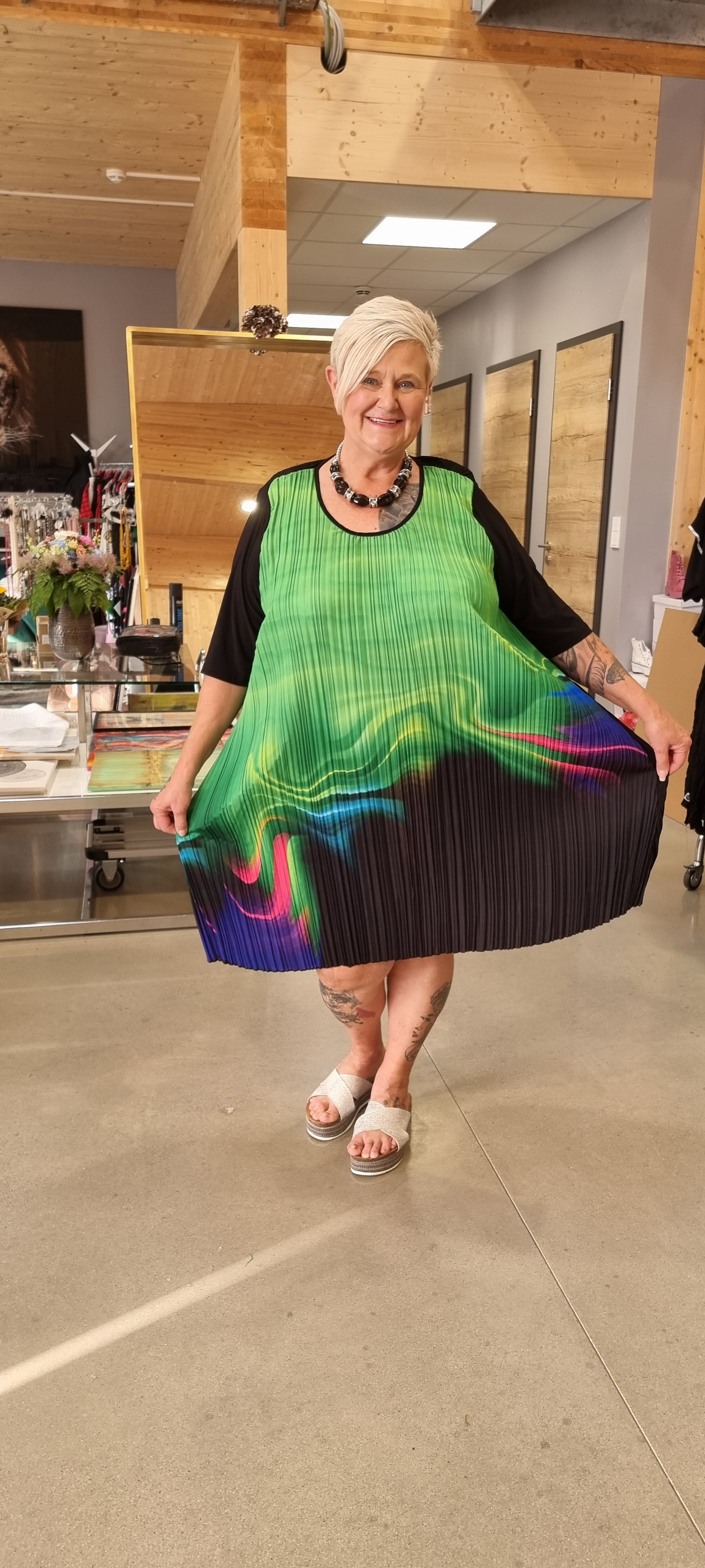 CN-G Kleid Tunika in 3 Größen Schwarz Grün bis Größe 58