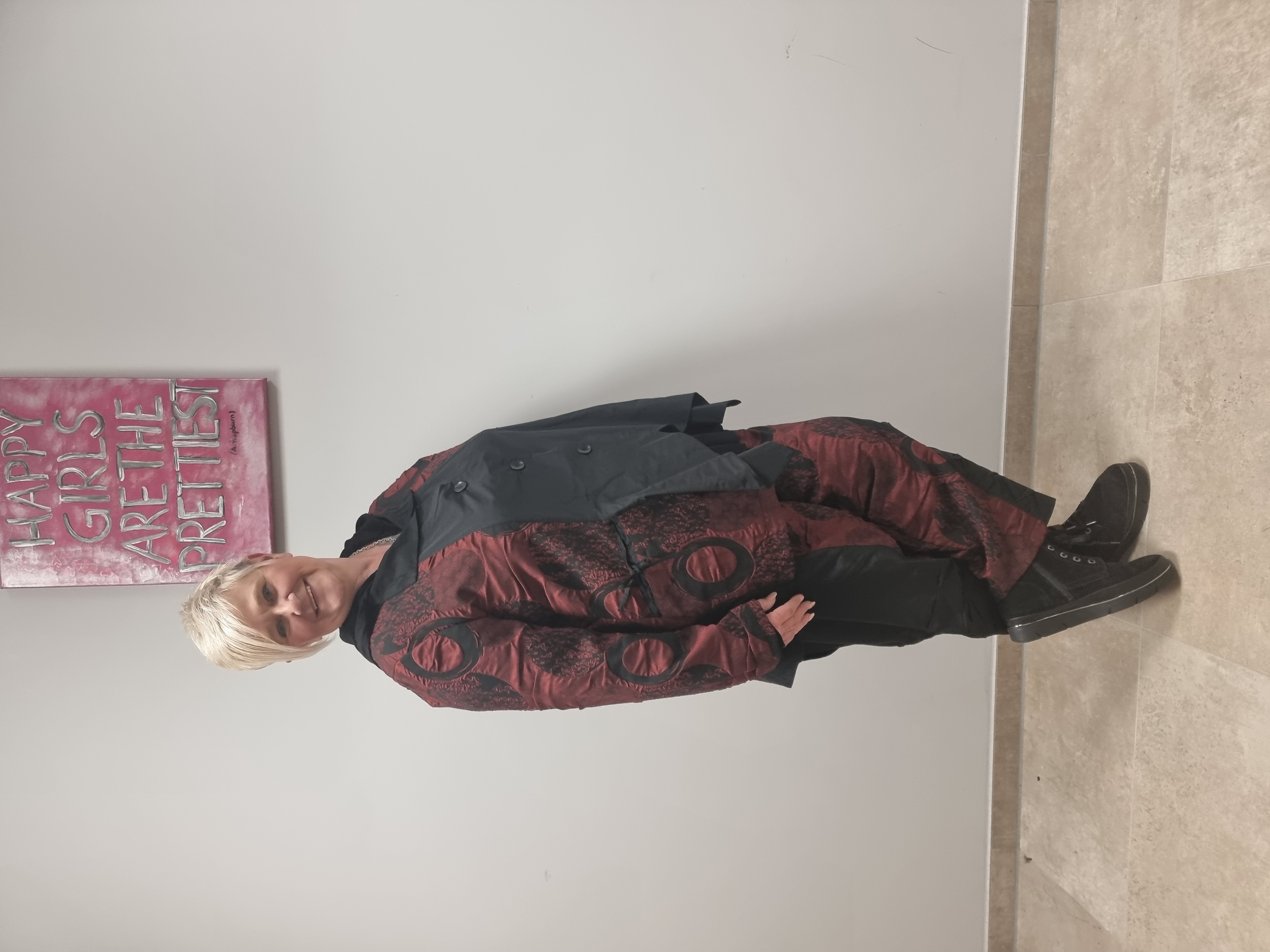 Hose von Mädchenglück in 2 Farben und 3 Größen passender Blazer auch im Shop