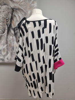 CNG Cut Out Tunika Weiss mit Schwarzen Balken und Pink