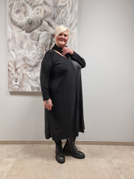 Kleid von CN-G in 4 Größen bis Größe 60 mit Lederlook einseitig