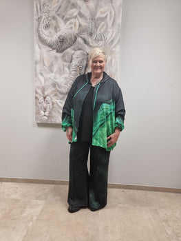 Zweiteiler mit Jacke und Marlene Hose in Smaragd Grün und Schwarz Einheitsgröße bis Gr 64