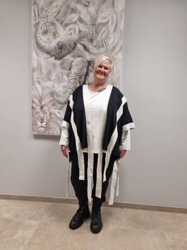 Stricküberwurf von CN-G Einheitsgröße Tragbar Gr 38/40 bis 64 +